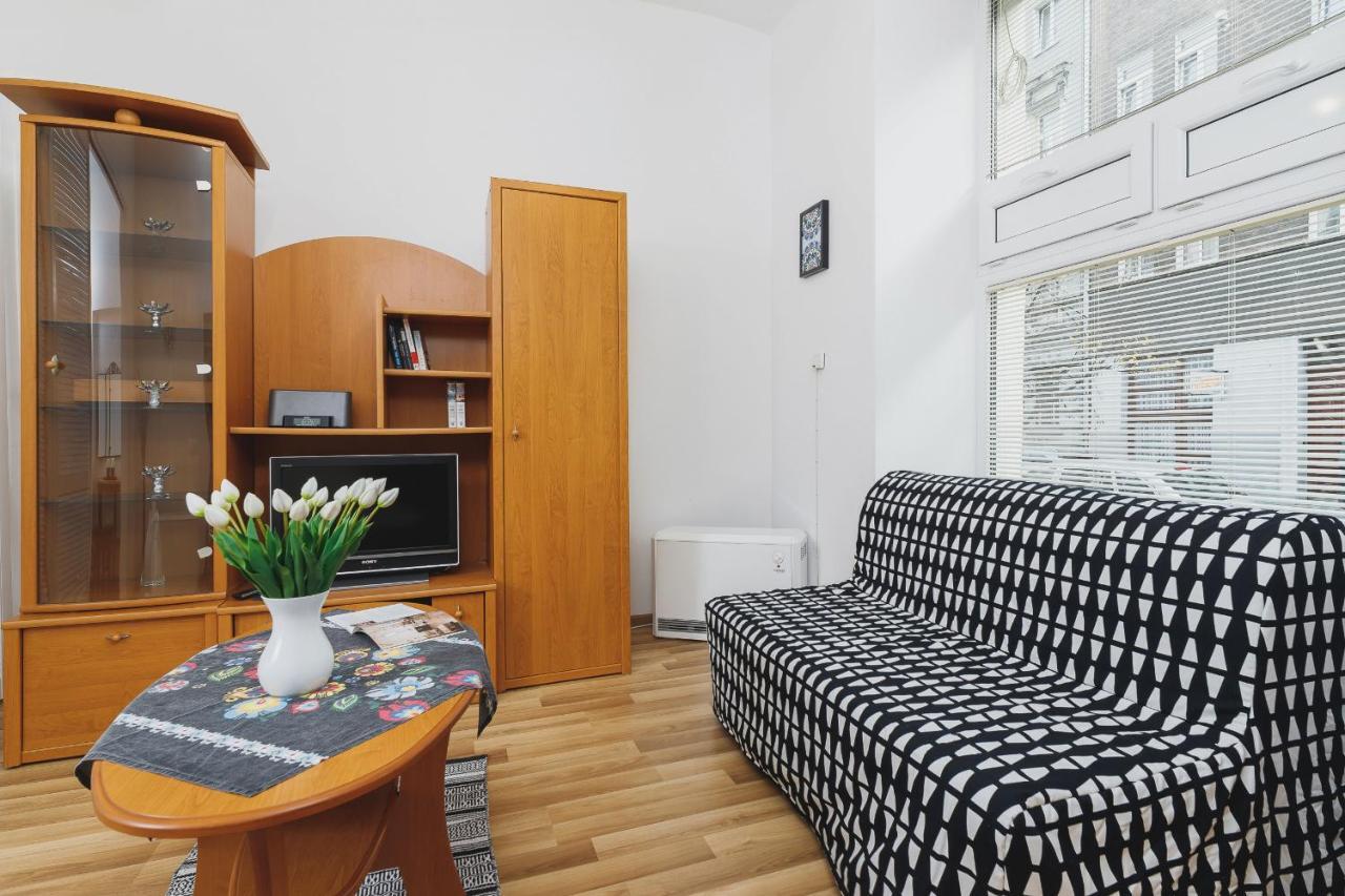 Unique Topolowa 24 By Renters Apartament *